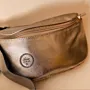 Small Leather Fanny Pack – Metallic Taupe – 22x13x2 cm