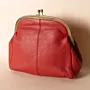 Vintage Leather Frame Crossbody – Red Metal Frame – 20x20x7 cm