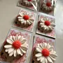  Shapes & Scents - Daisy Floral Card