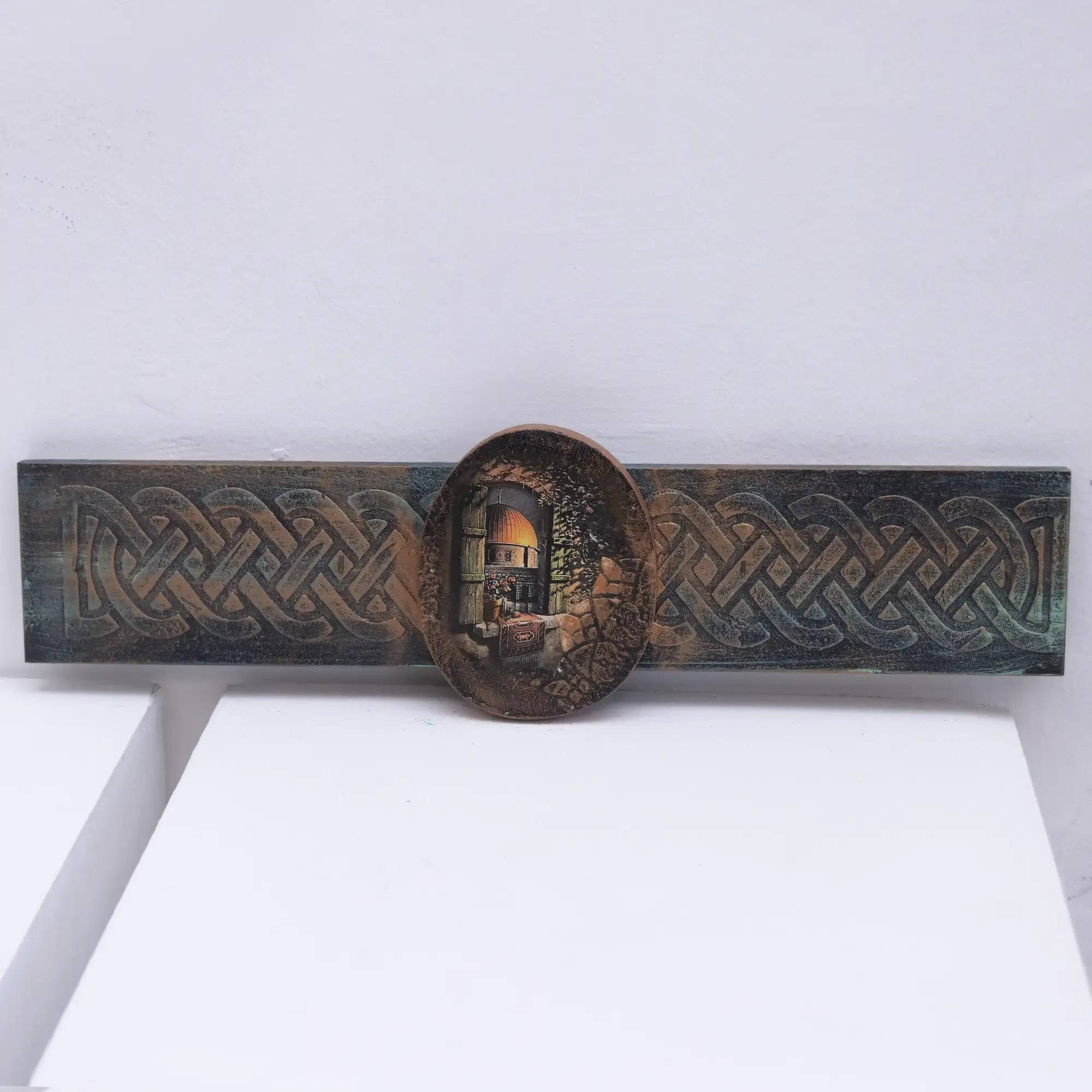 Handmade Raised Portrait Medallion Decorative Wall Key Holder