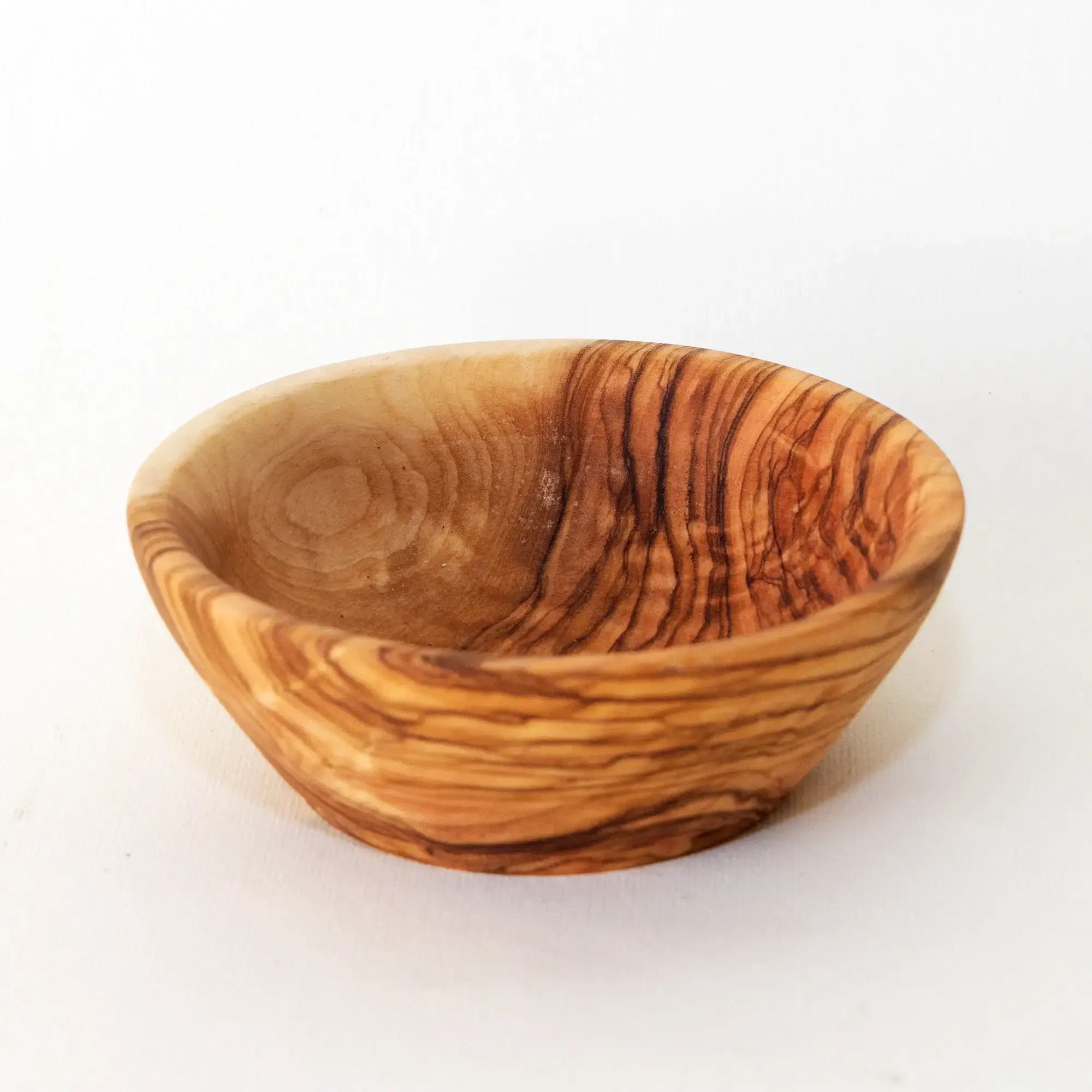 Deep Round Wooden Bowl with Striped Natural Grain Pattern