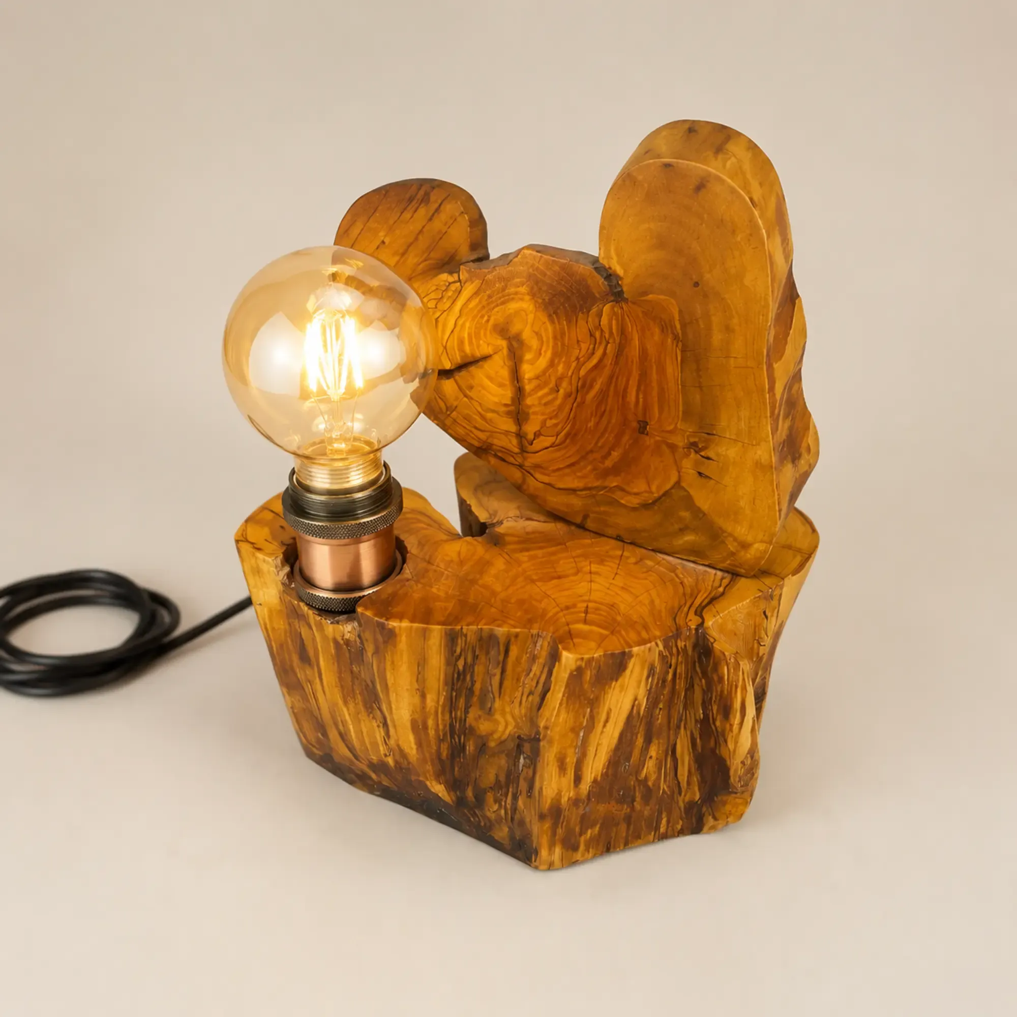 Handmade Olive Wood Heart Table Lamp – Olive Pulse Design