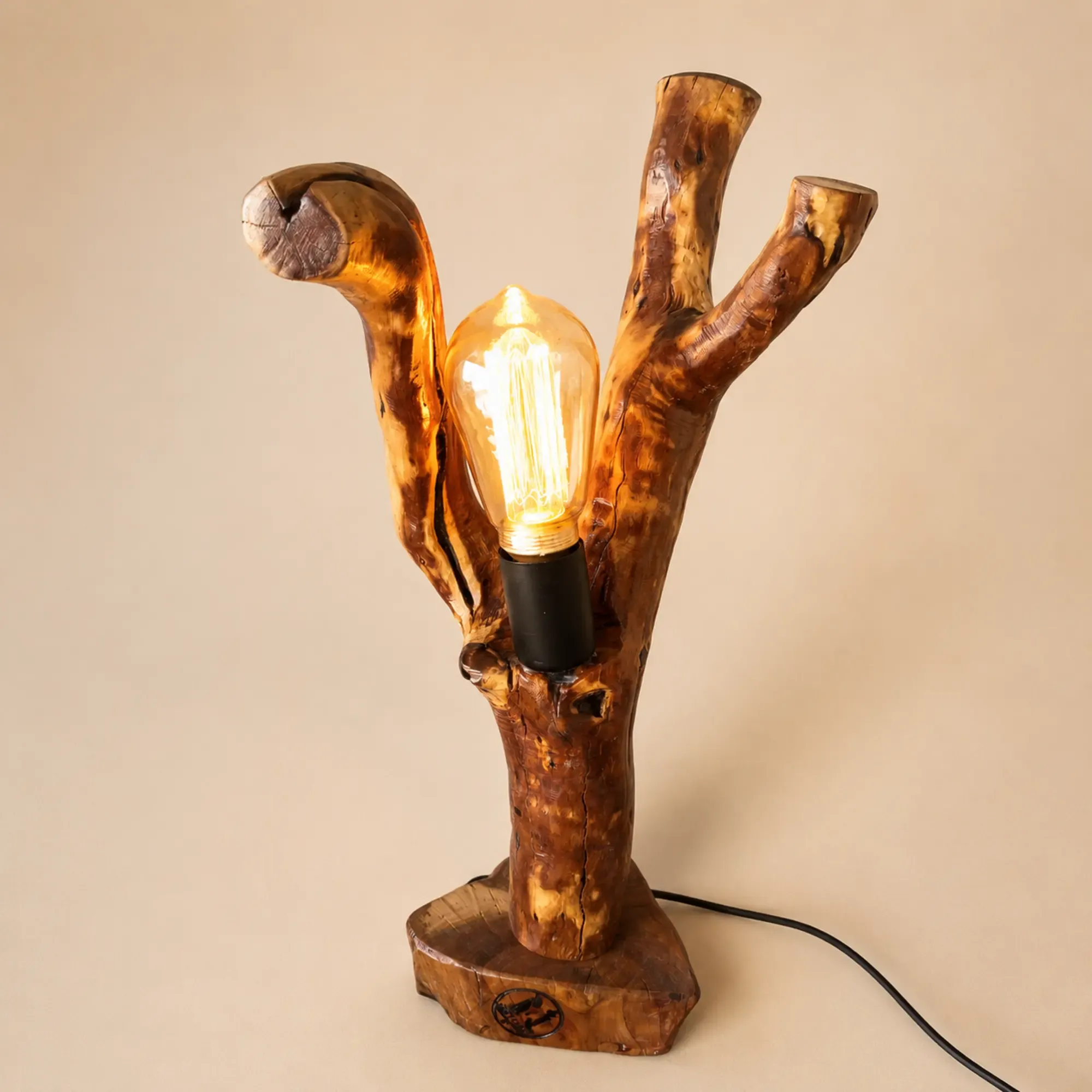 Handmade Red-Toned Branch Table Lamp – Forest Crown Design