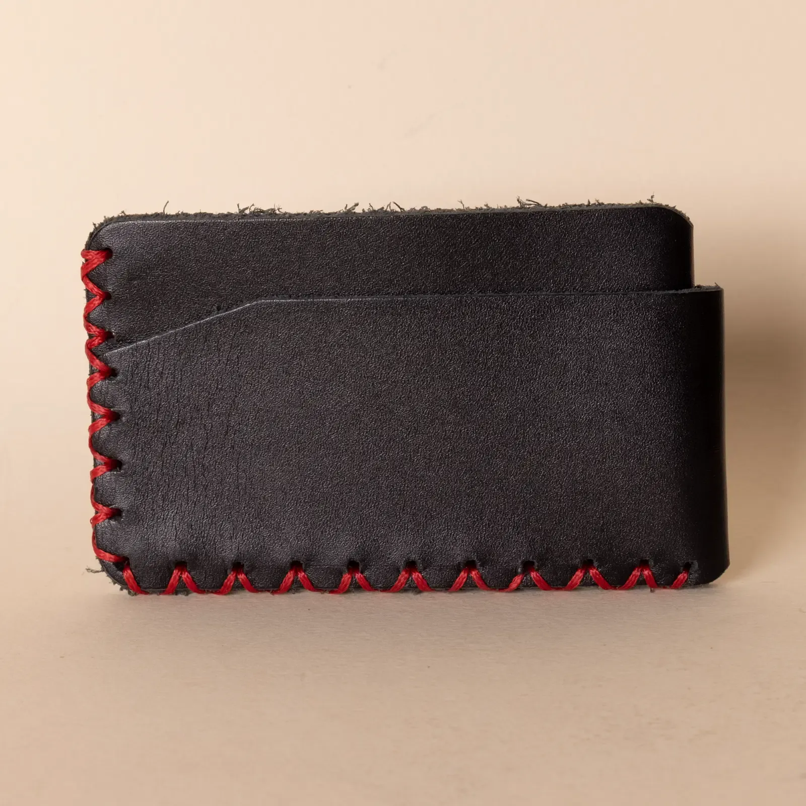 Three-Pocket Leather Card Holder – Black with Red Stitching – 10.5x8x1 cm