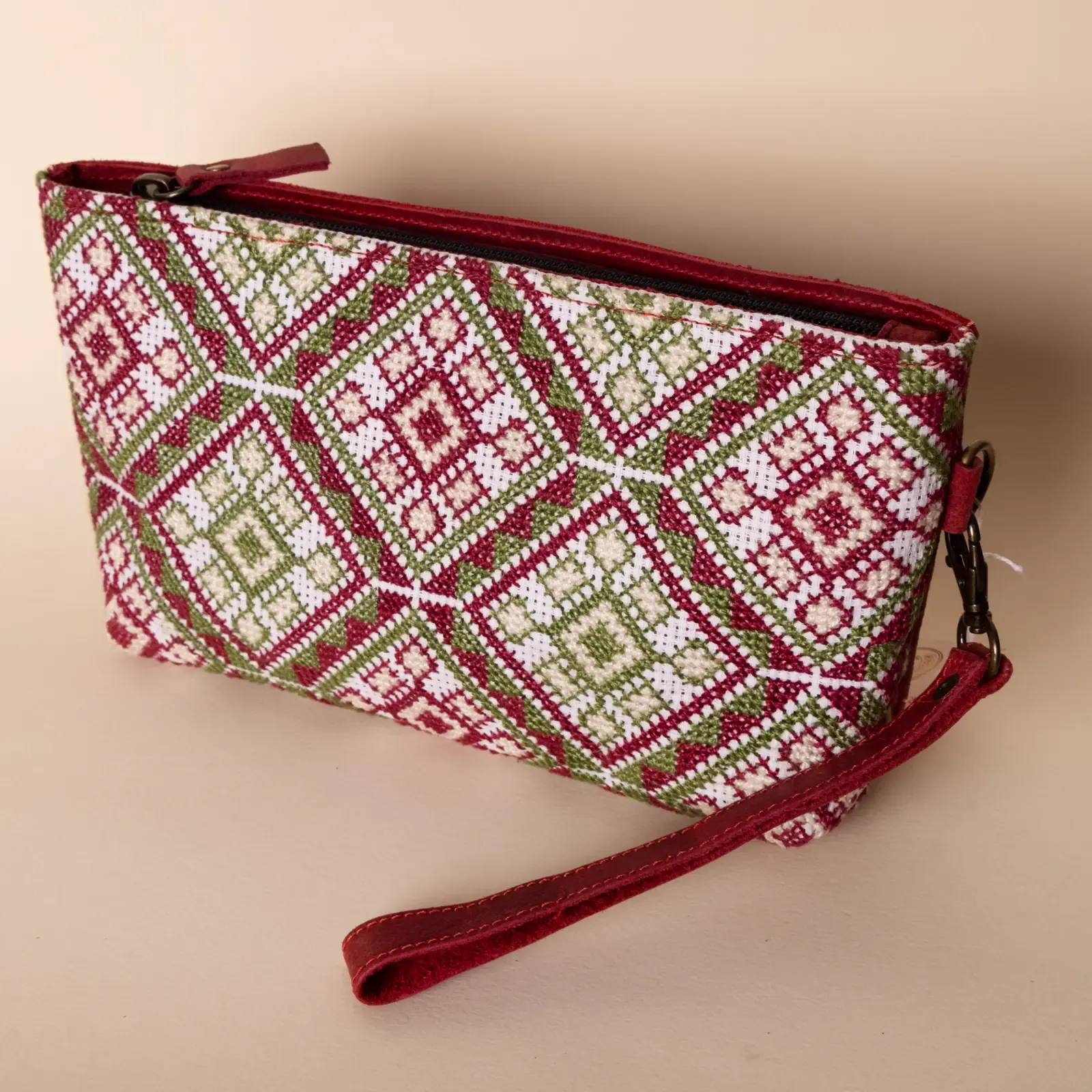 Embroidered Leather Wristlet Clutch – Pink-Green Geometric – 20x12x5.5 cm