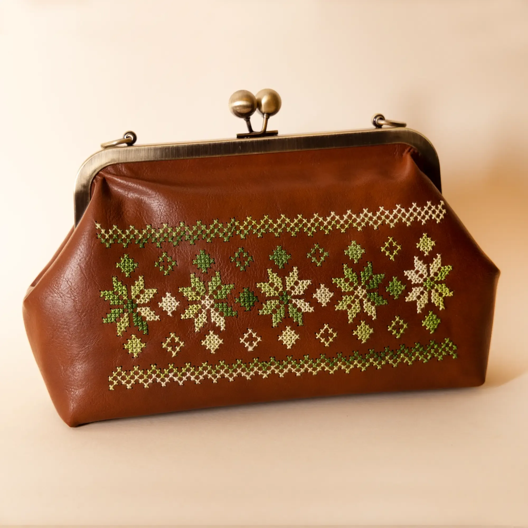 Embroidered Faux Leather Clasp Bag – Brown with Green Tatreez – 31x15x7 cm