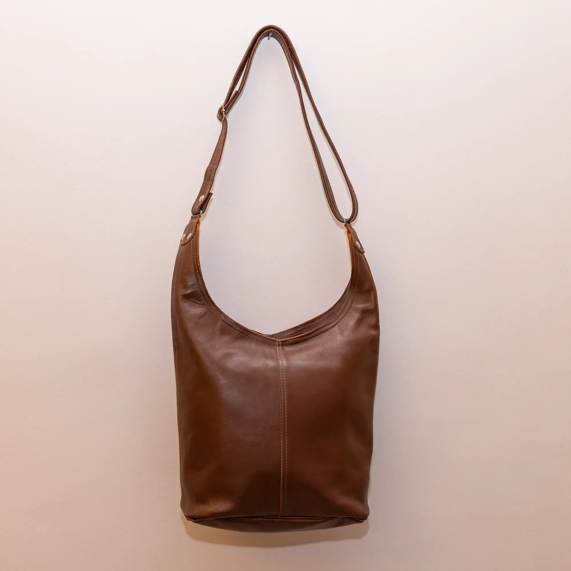 Large Moon Leather Bag – Tan Brown – 46x19x36 cm