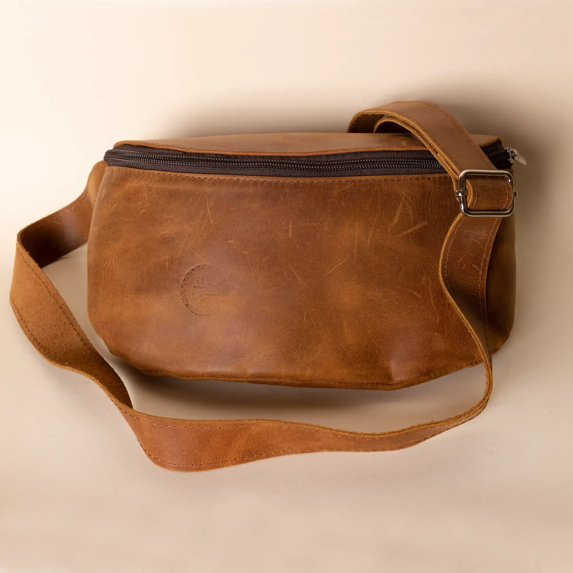 Large Leather Fanny Pack – Camel Brown – 30x18x3 cm