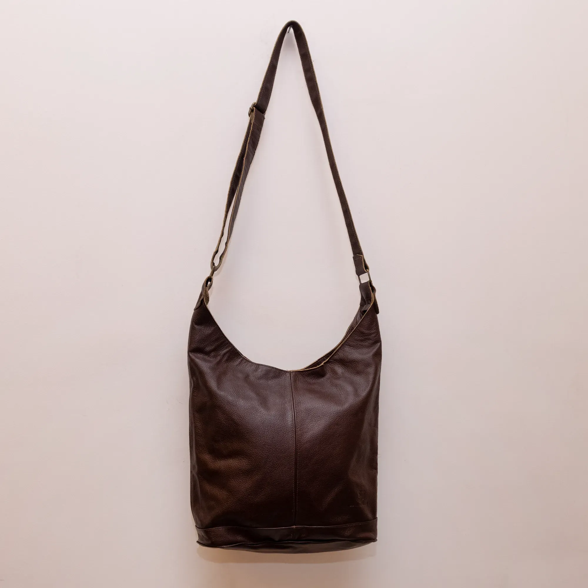 Large Moon Leather Bag – Dark Brown – 46x19x36 cm