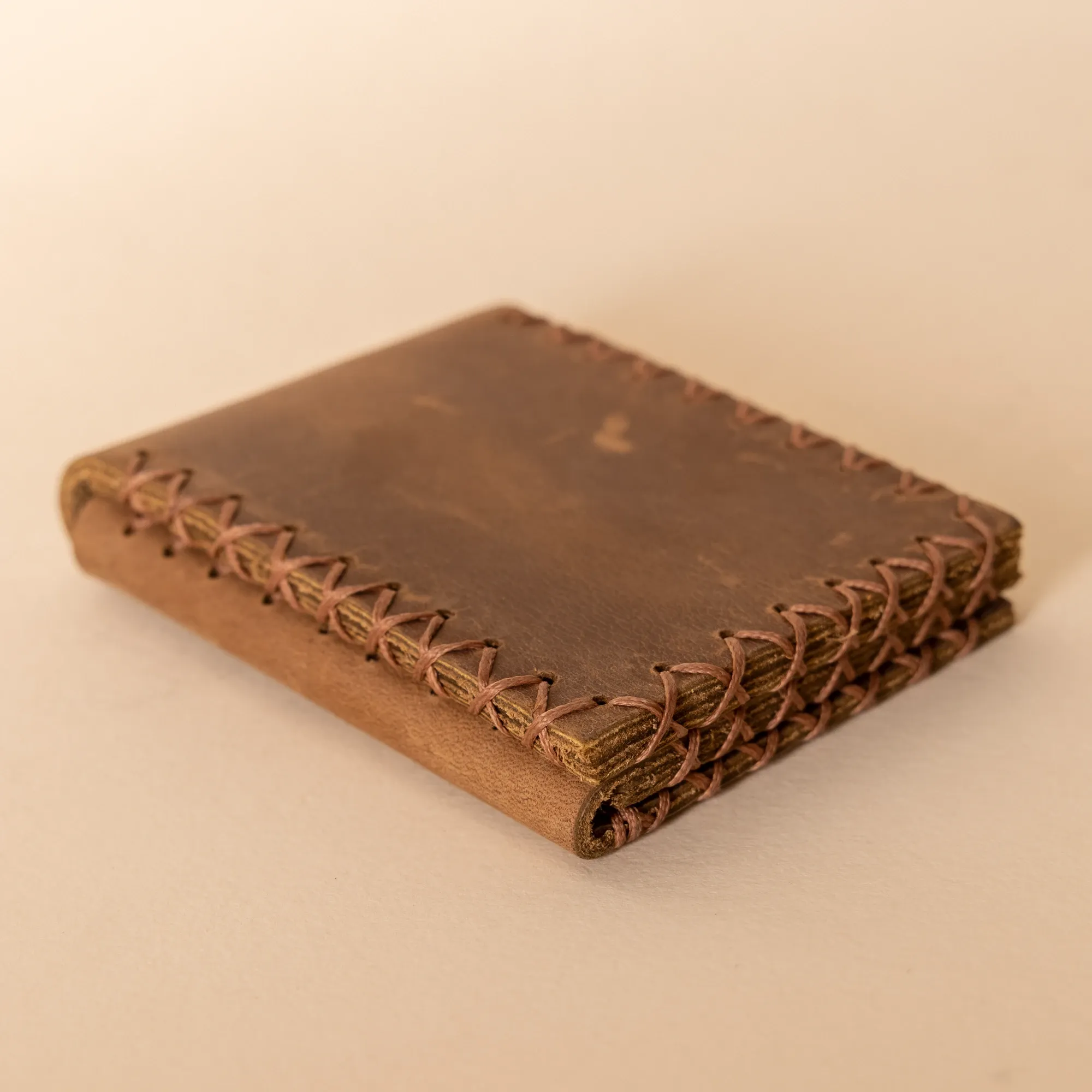Three-Panel Leather Wallet – Taupe Three-Panel – 8x10x0.7 cm per panel