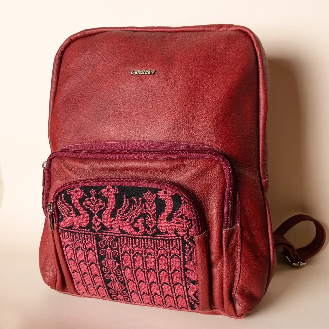 Limited Heritage Leather Backpack – Red Front-Pocket – 36x33x11 cm