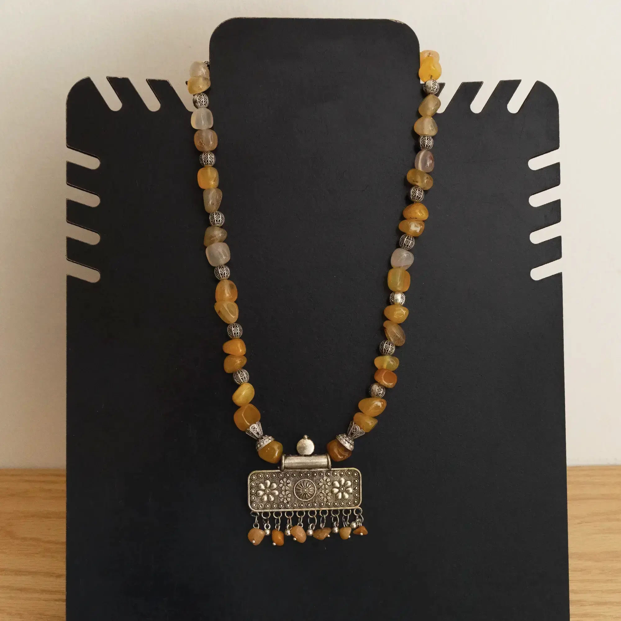 Handcrafted Yellow Agate Indian-Pendant Necklace