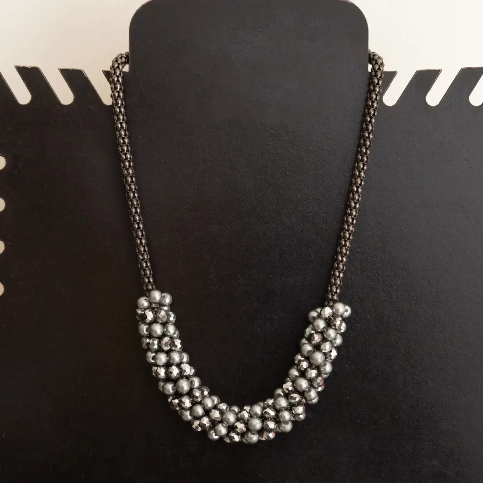 Handcrafted Silver Pearl Crystal Woven Necklace with Distinctive Detail