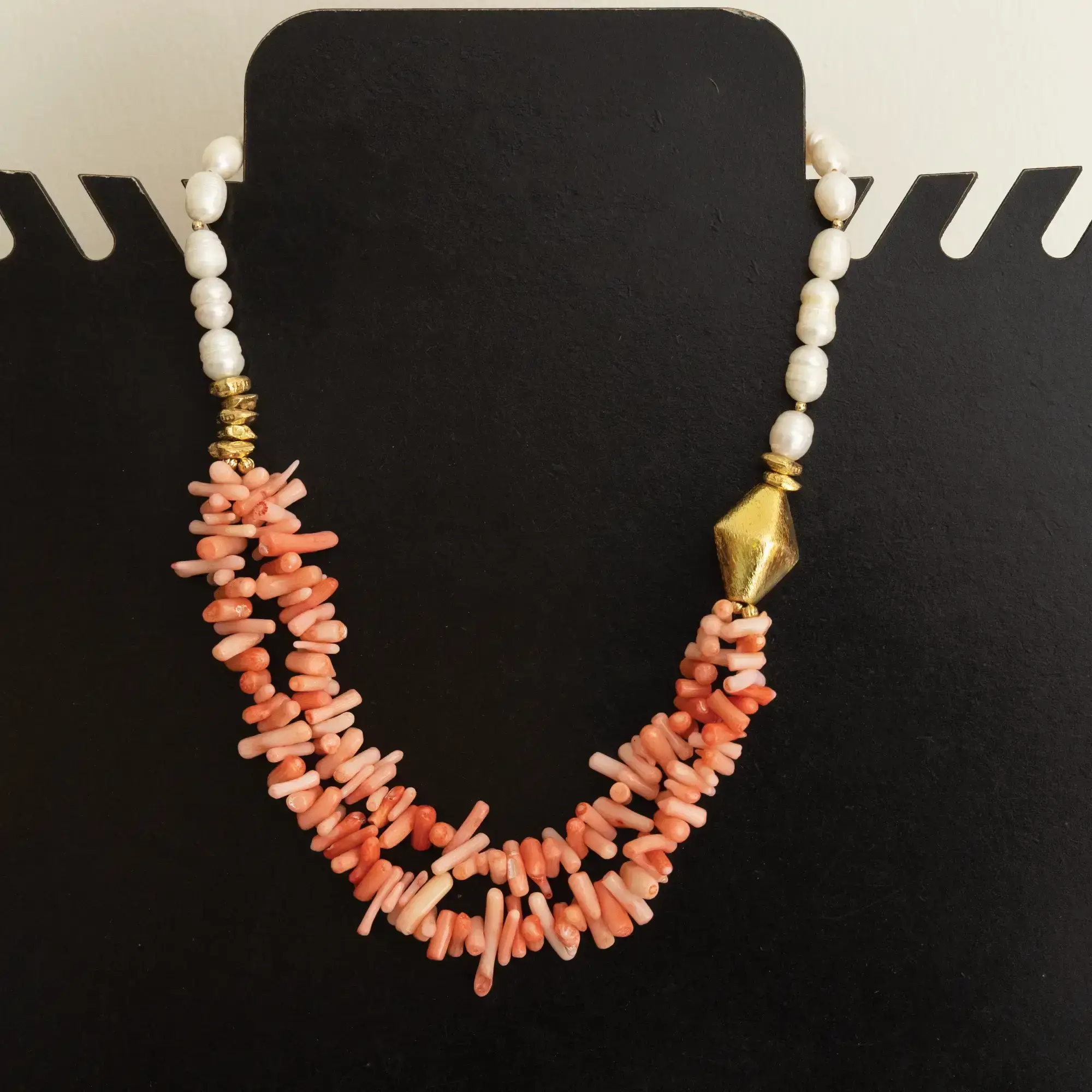 Contemporary Necklace with coral & cultured pearl