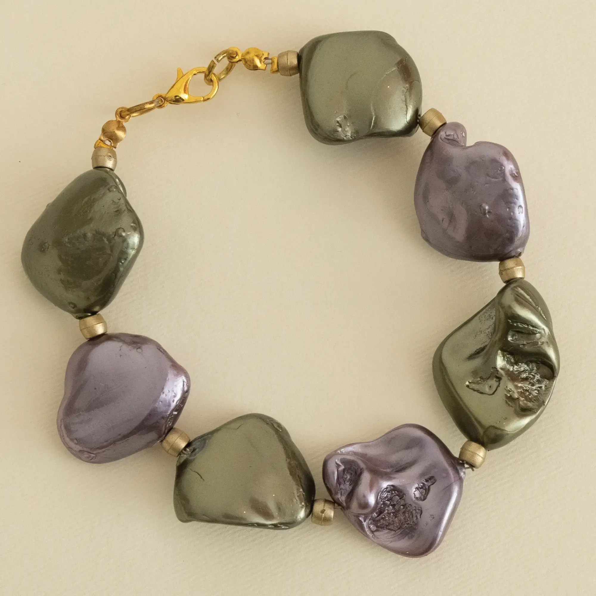 Handcrafted Multicolor Pearl-Coated Shell Bracelet