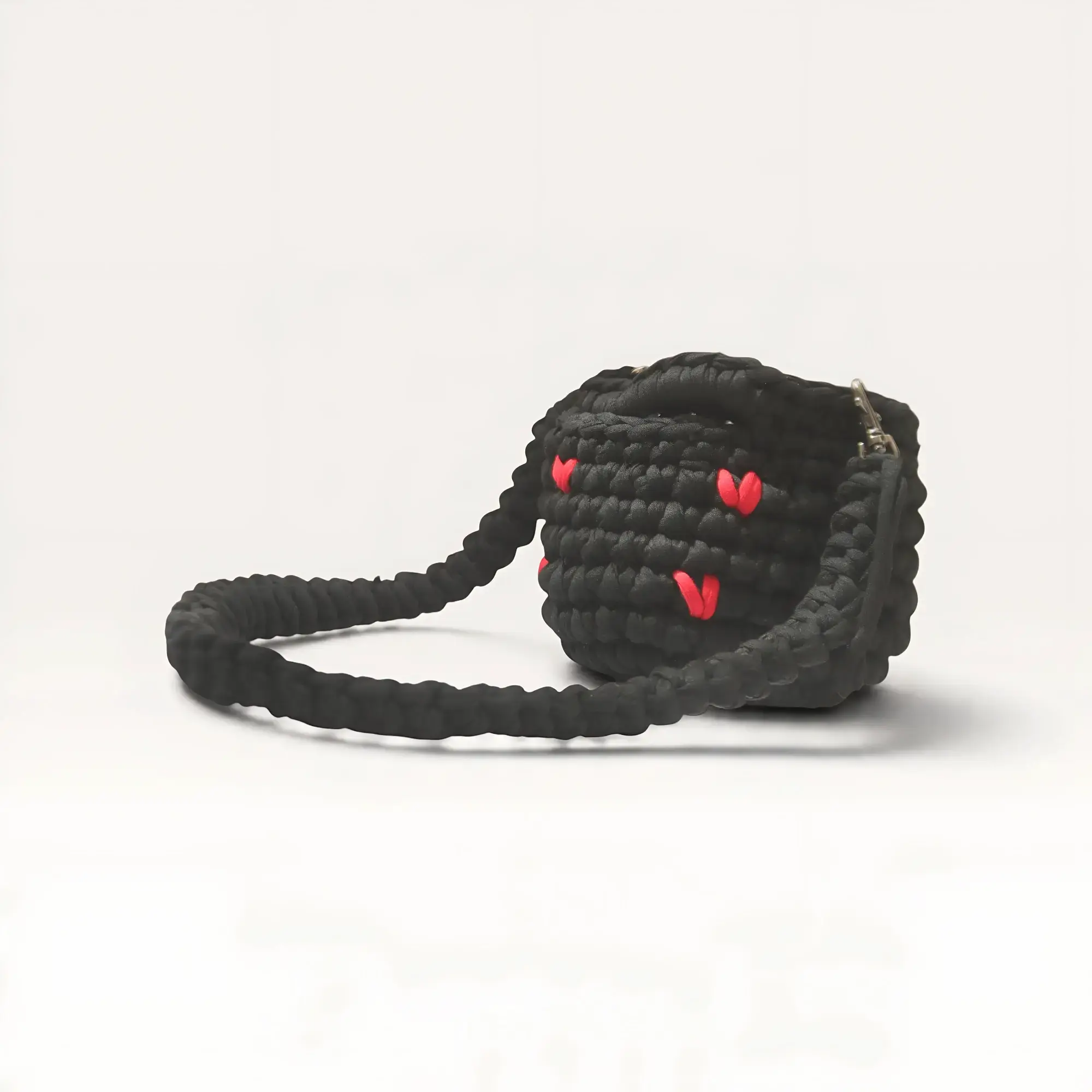 Black Crochet Bag with Red Hearts – 15x12 cm – 60 cm Strap