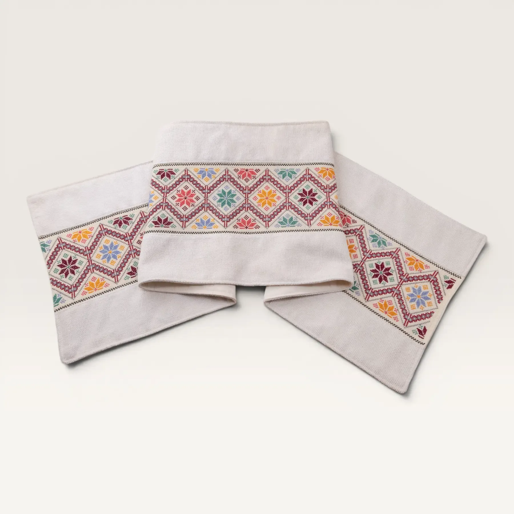 Artisan Diamond Heavy Embroidered Table Runner 35x150 cm