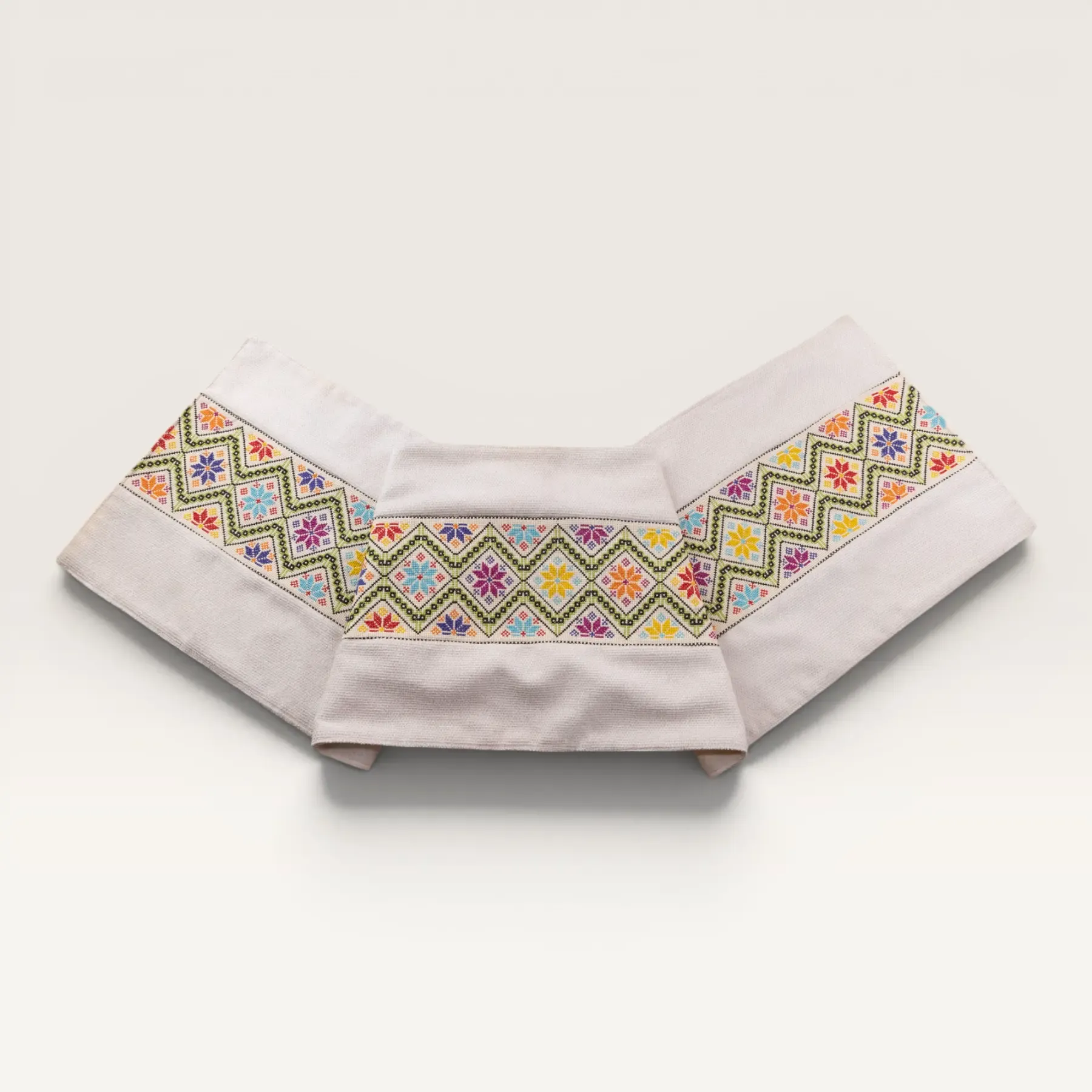 Golden Lattice Heavy Embroidered Linen Table Runner 35x150