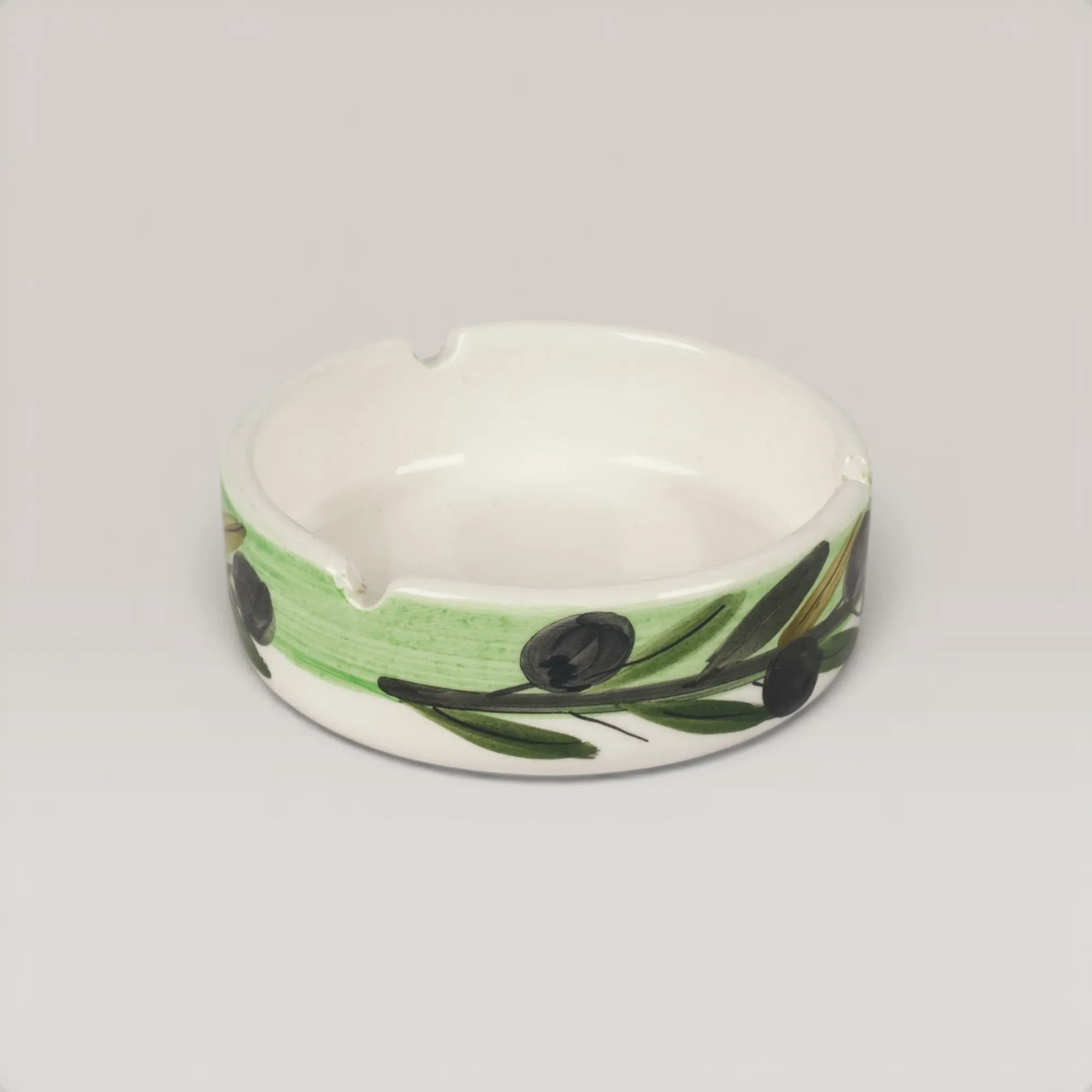 Handmade Ceramic Ashtray with Custom Size Options for Table Decor