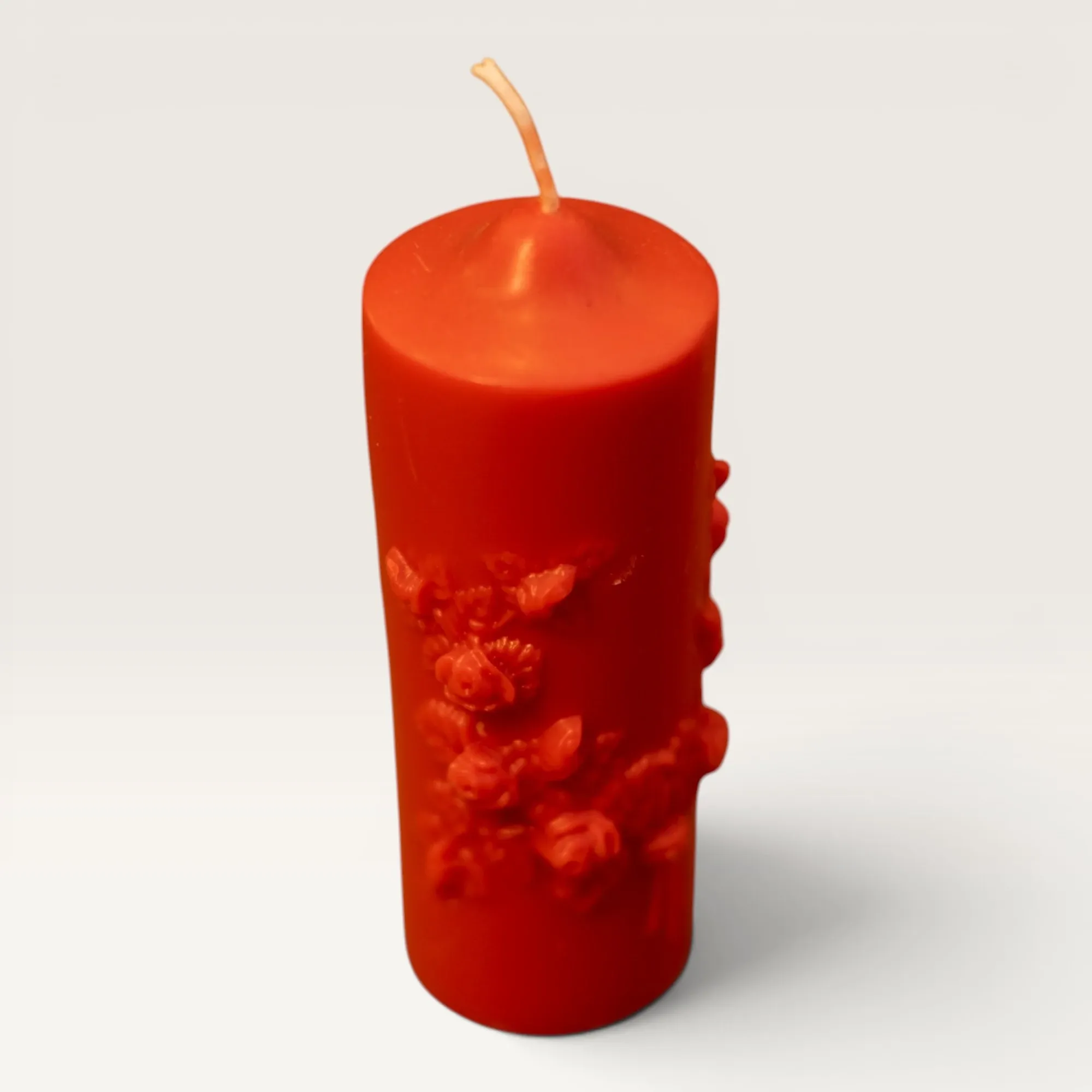 Handmade Floral Accent Column Candle in Red – 145 g
