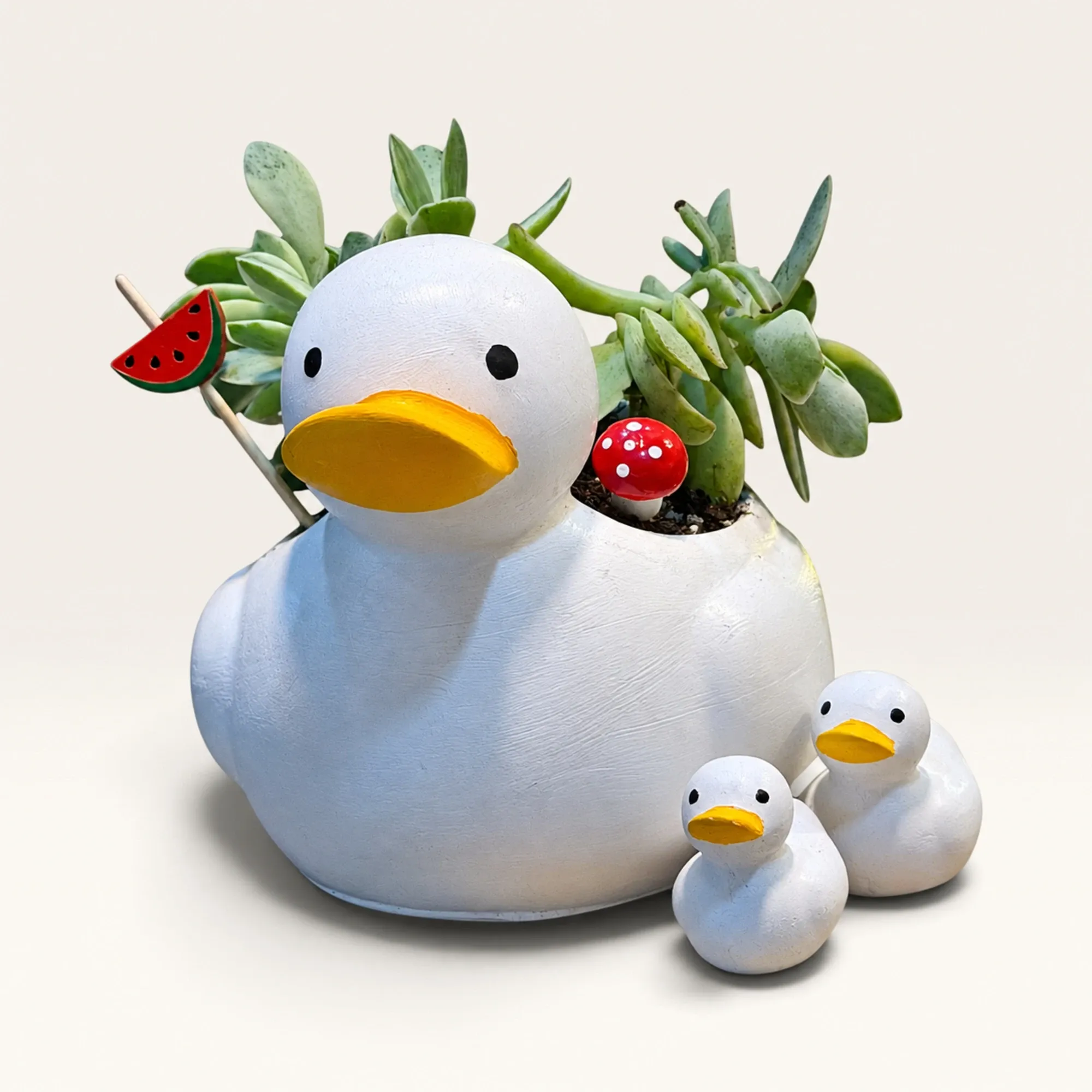 Handmade White Duck Family Gypsum Planter 10–15 cm