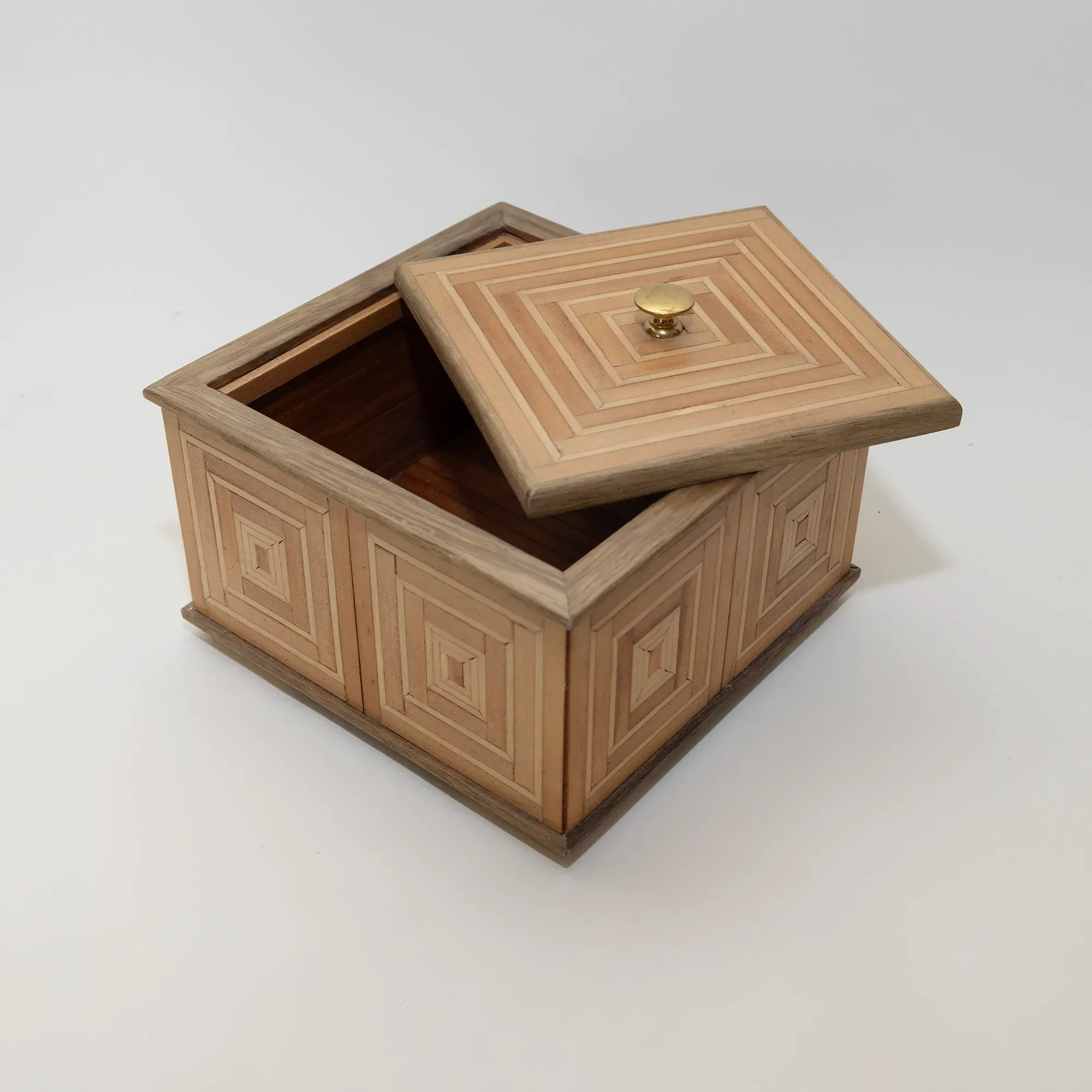 Handmade Wooden Keepsake Box with Engraved Cube Detail