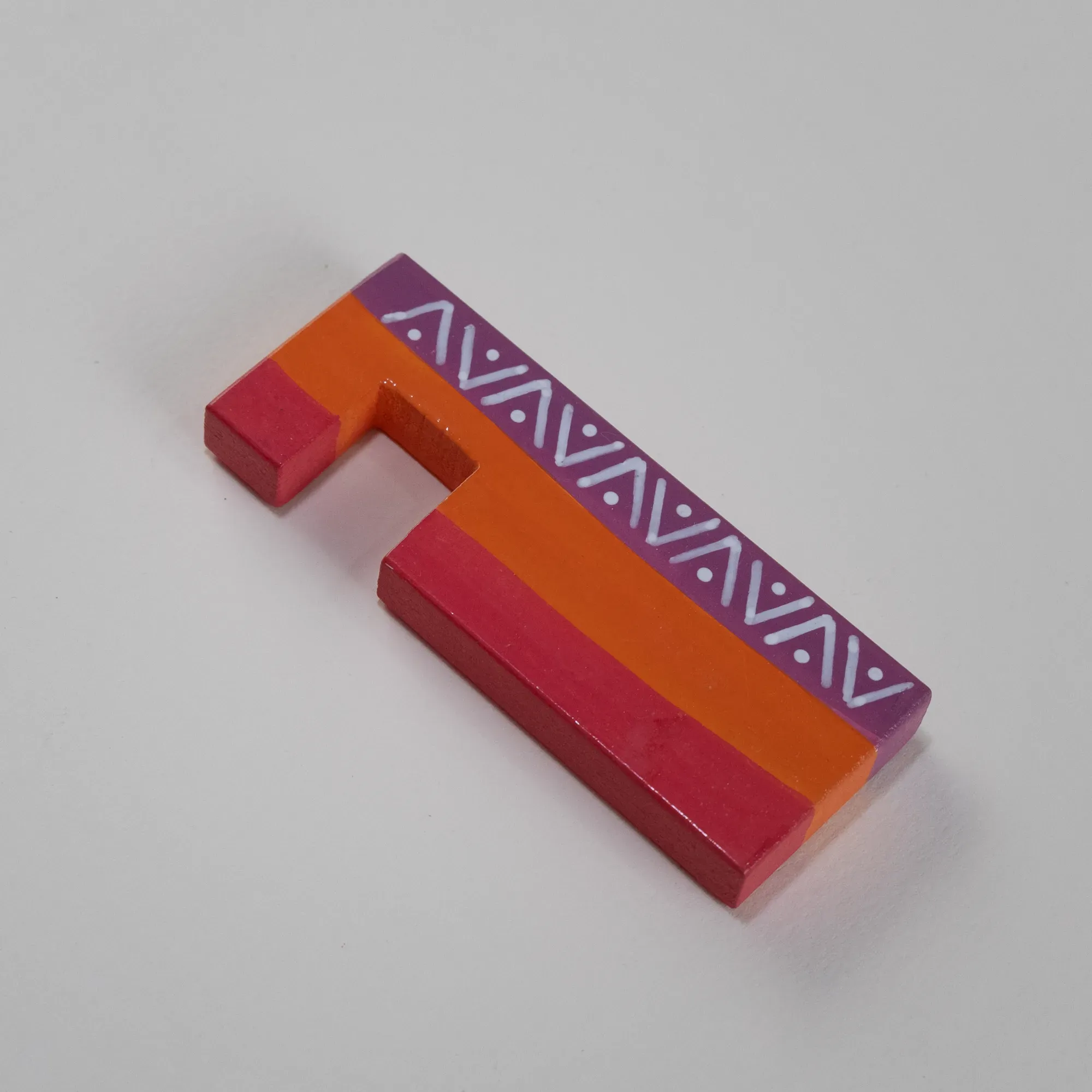 Handmade Wooden Desk Phone Stand with Sunset Purple Orange Pattern - 6 cm