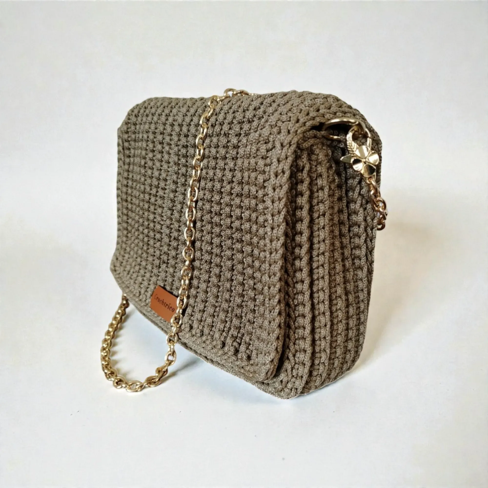 Khaki Crochet Shoulder Bag with Double Magnetic Closure - 27x17x9 cm