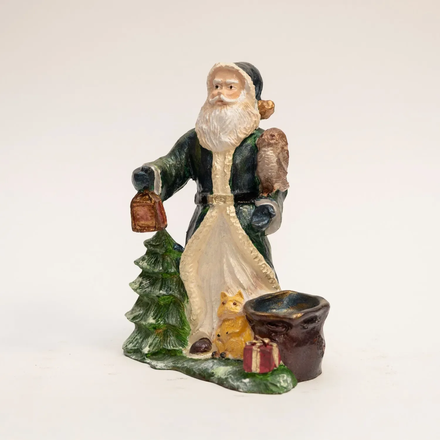 Woodland Santa – Christmas Gypsum Marble Sculpture Art  – 18x12 cm