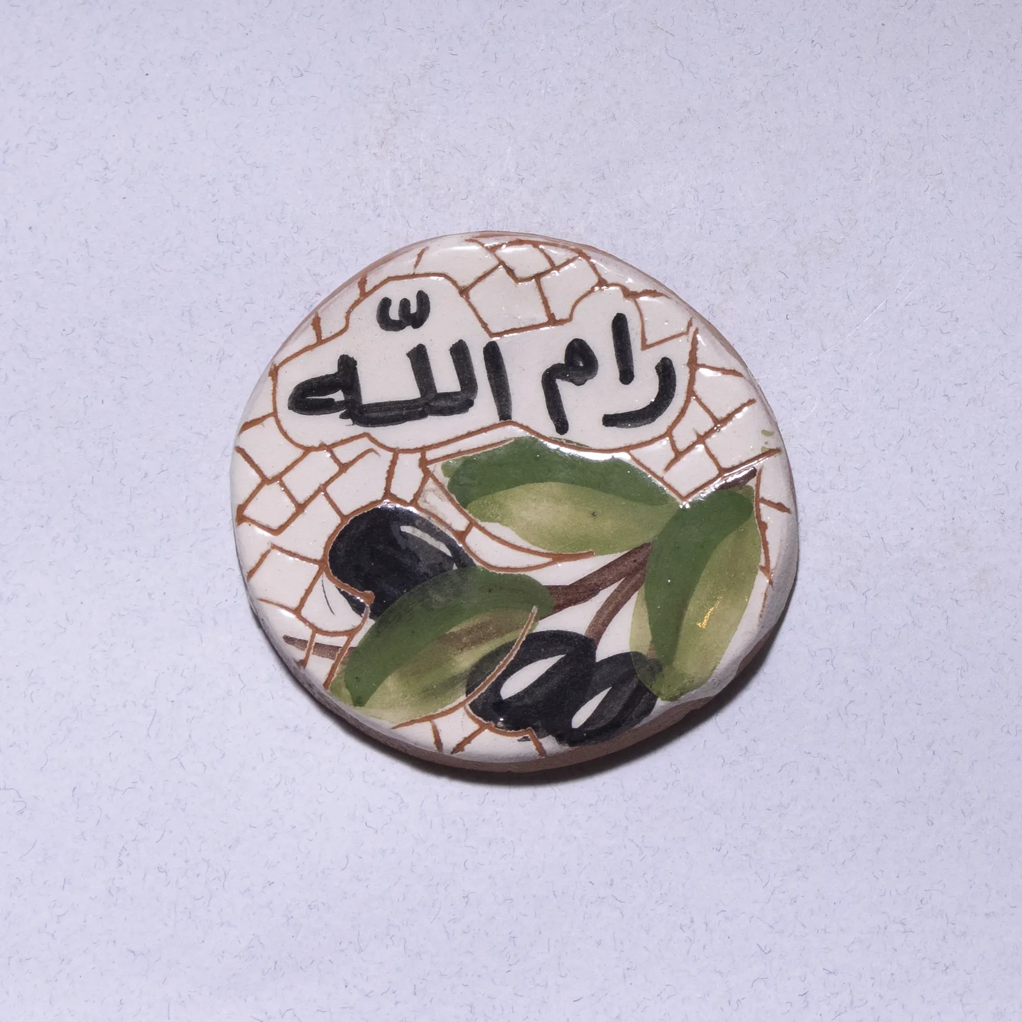 Handmade Ceramic Mosaic Magnet – Natural Clay Finish – 5 cm Diameter