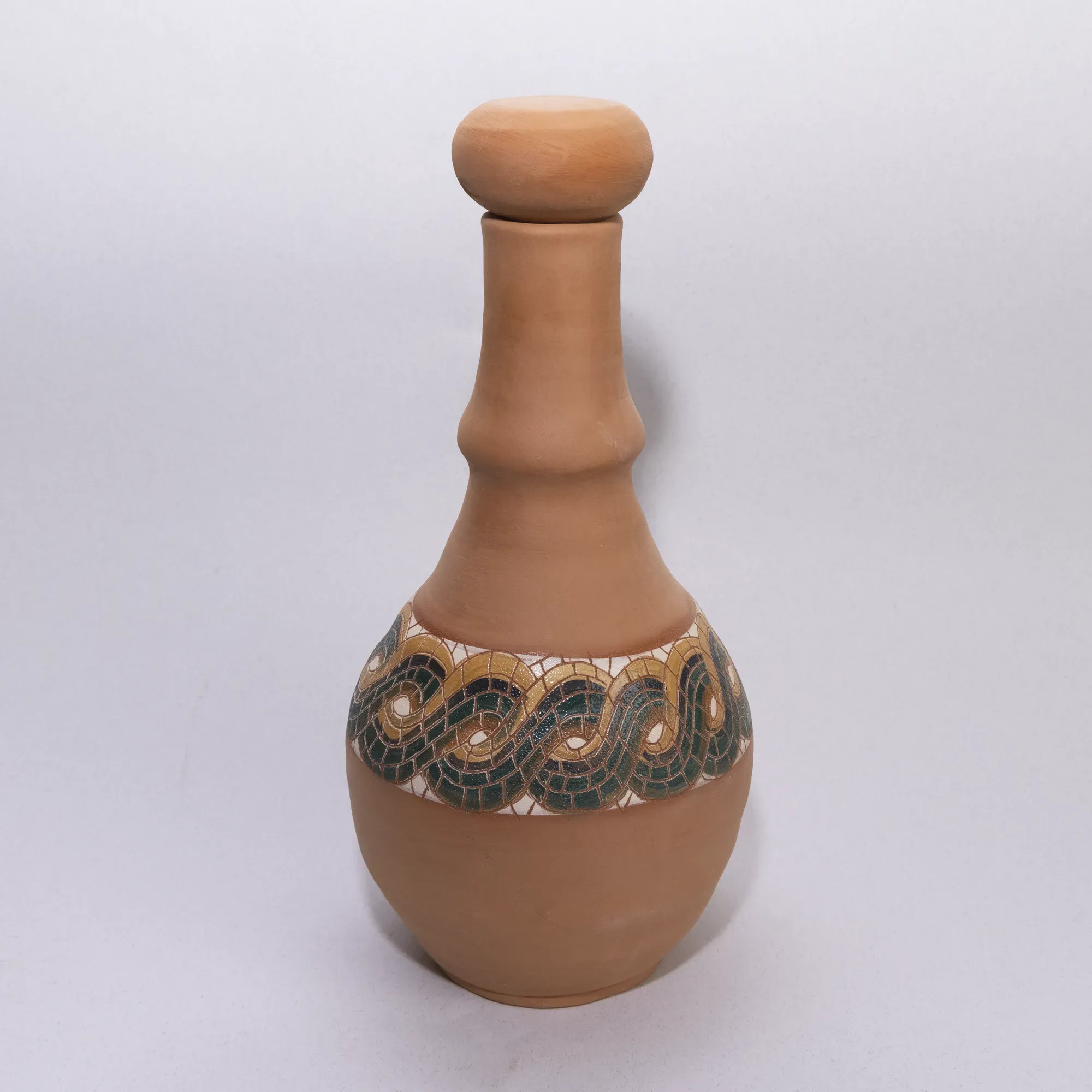 Handmade Ceramic Water Bottle – 1 Liter Capacity – Mosaic Art Finish