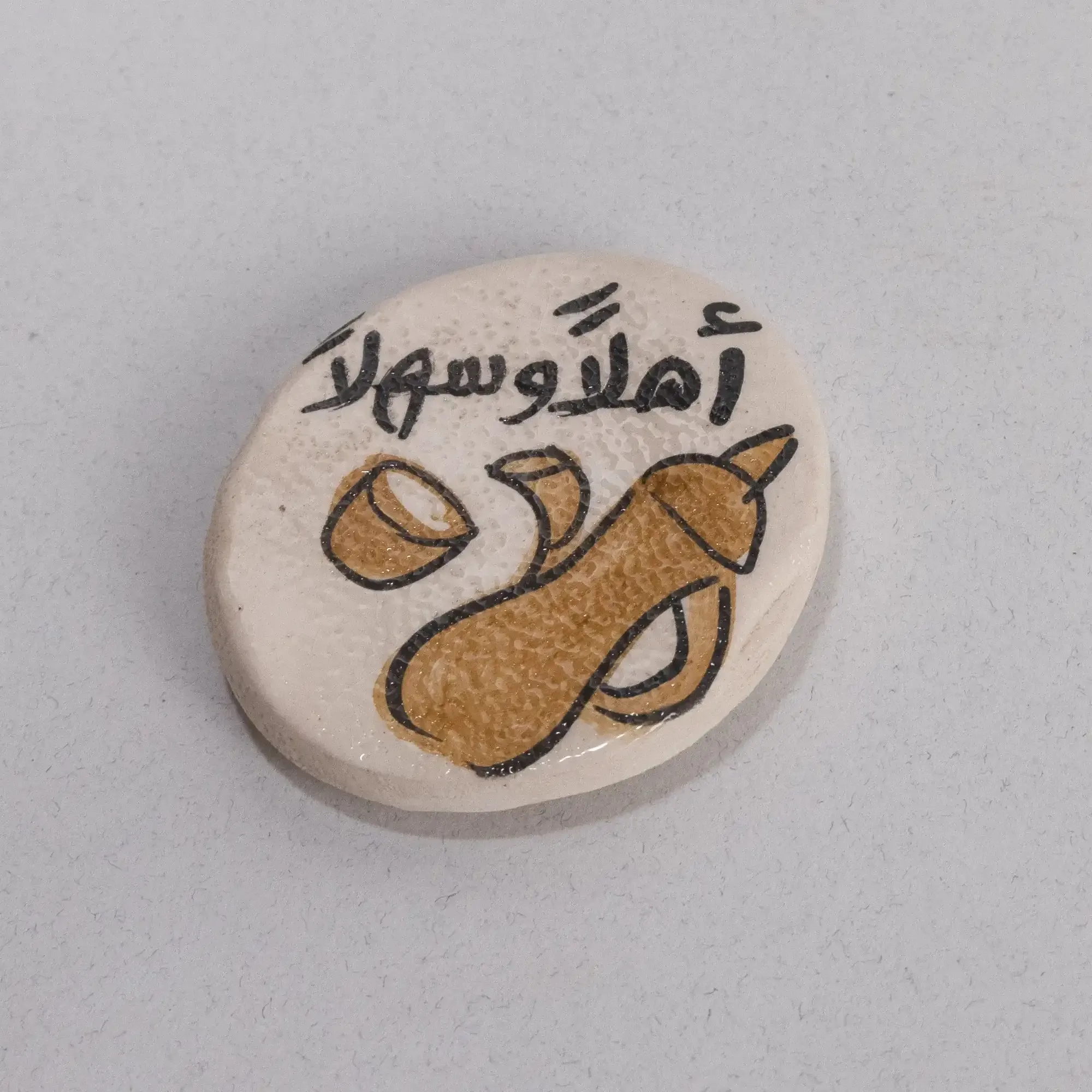 Handmade Ceramic Fridge Magnet – Mosaic Art Souvenir – 5 cm Diameter