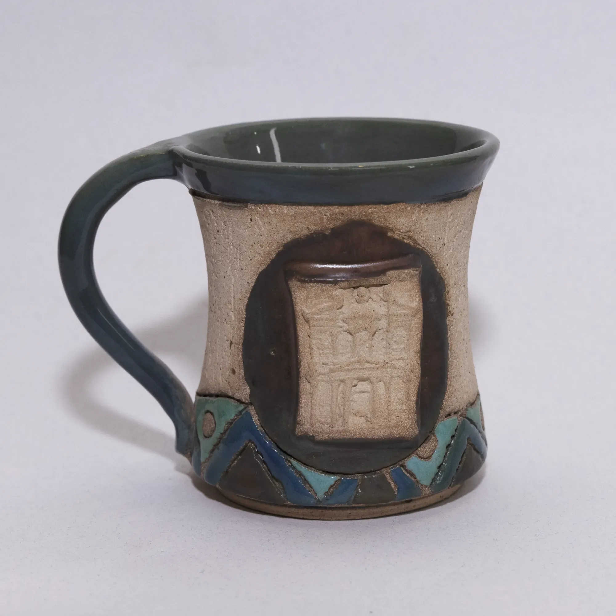 Handmade Ceramic Mug – Food-Safe Precision Crafted Mosaic Art Design
