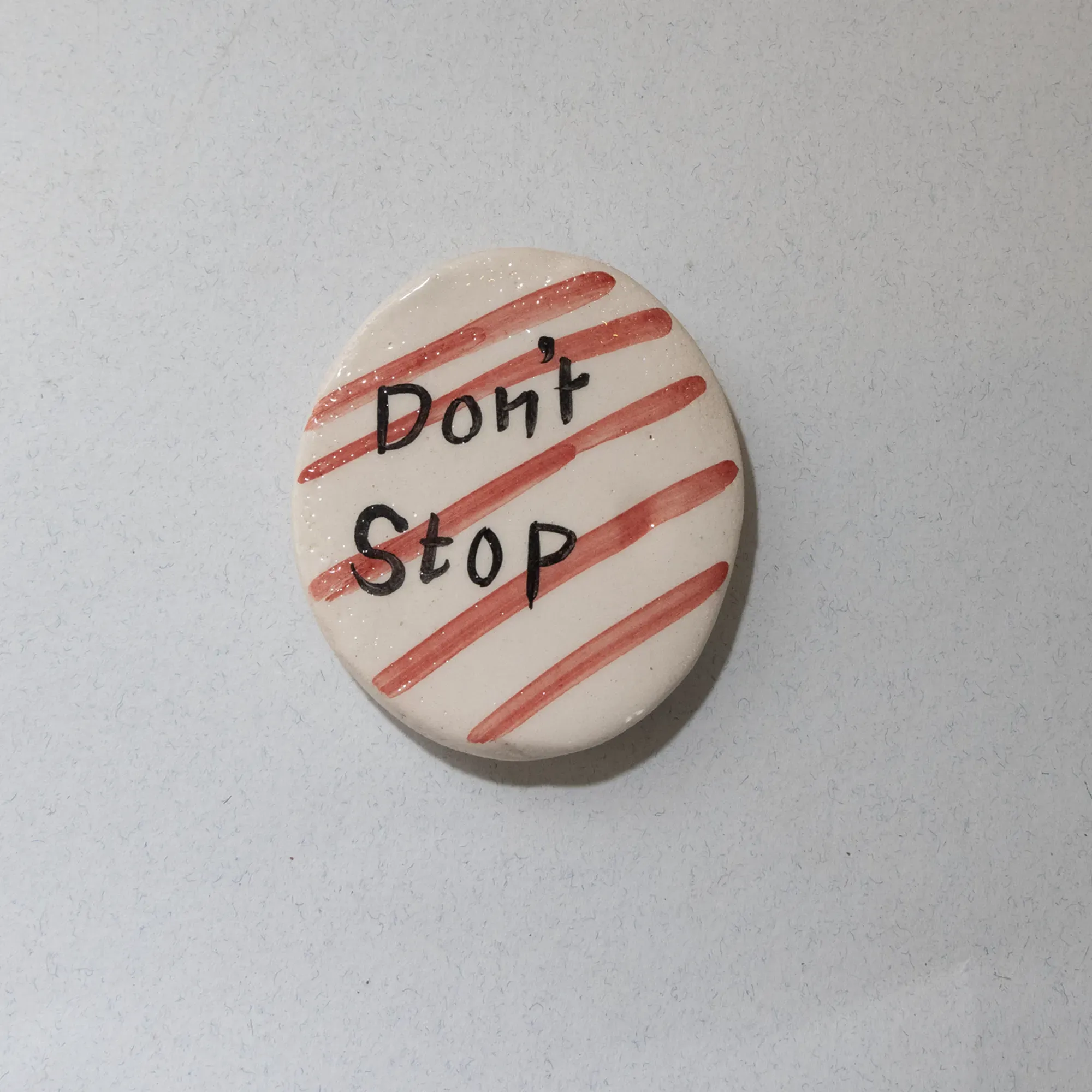 Handmade Ceramic Mosaic Magnet – Decorative Souvenir – 5 cm