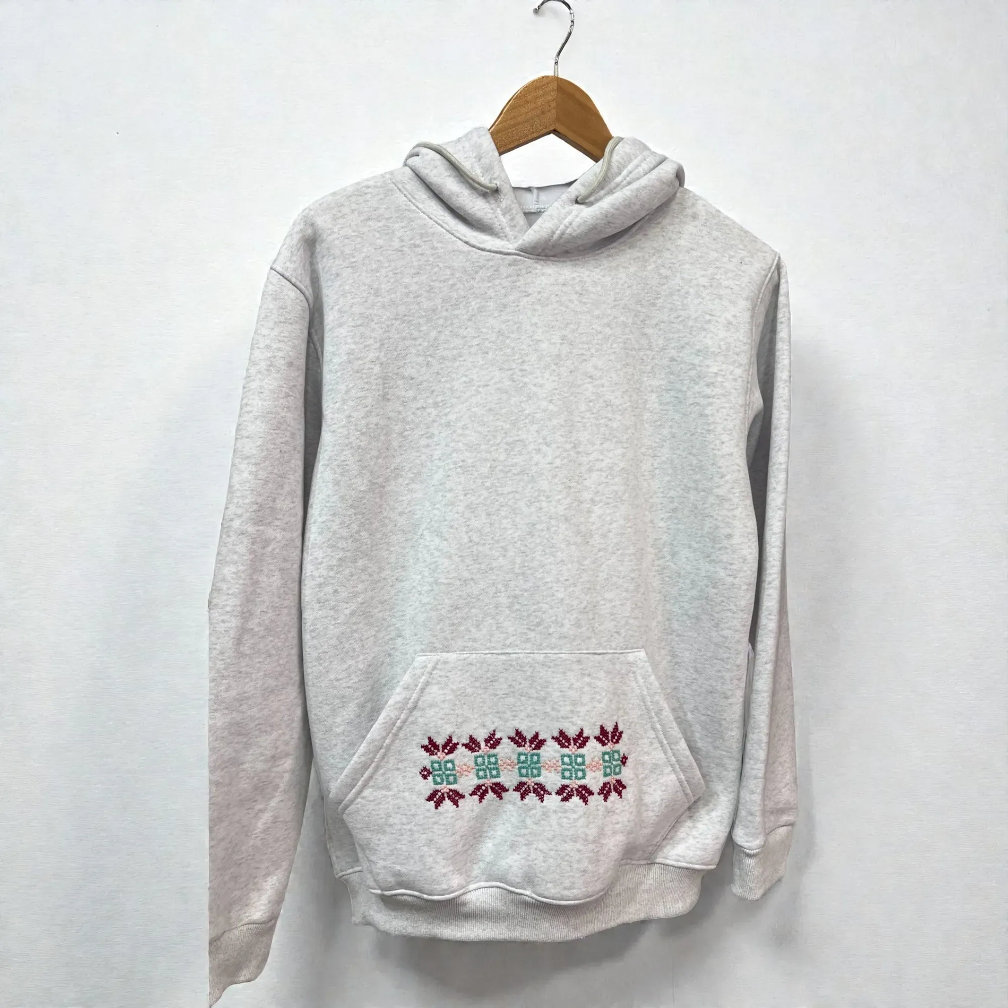 Snow Gray Hand-Embroidered Hoodie Cotton Blend Sizes S–XXL