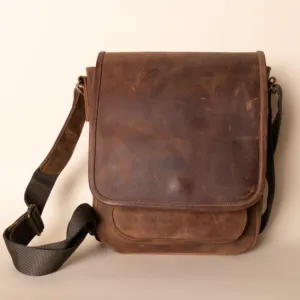 Men's Multi-Pocket Leather Crossbody – Distressed Brown Flap – 25x21x5 cm