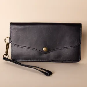 Leather Envelope Wallet with Wrist Strap – Black Envelope – 19x10x1 cm