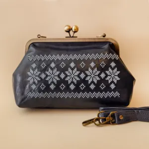 Embroidered Faux Leather Clasp Bag – Navy with White Tatreez – 31x15x7 cm
