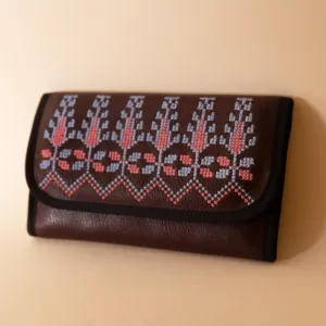 Embroidered Faux Leather Clutch – Brown with Blue Tatreez – 21x13x2.5 cm