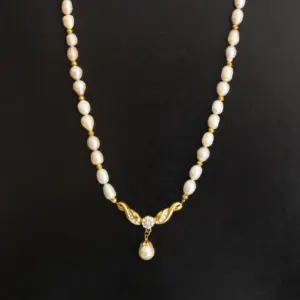 Handcrafted Cultured Pearl Gold-Plated Necklace with Distinctive Detail