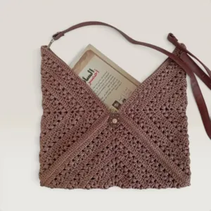 Beige Daily Crochet Bag with Leather Handle & Lock - Turkish Yarn