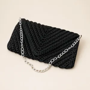 حقيبة سواريه كروشيه أسود بخيط كروشيه وبطانة داخلية - 25×15 سم