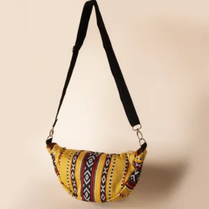 Golden Oasis Crossbody Bag with Interior Zip Pocket - 25x20x7 cm
