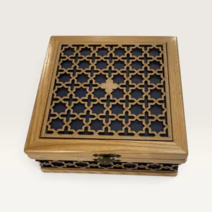 صندوق إكسسوارات يدوي من خشب البلوط البني الفاتح، 20×20×8 سم