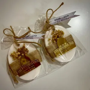 Handmade Wedding Scented Soap Favors with Custom Colors