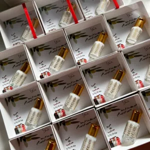 Custom Wedding Perfume Favors with Personalized Colors