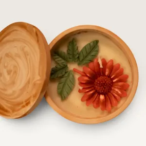 Handmade Floral Aroma Candle Plate in Natural – 130 g