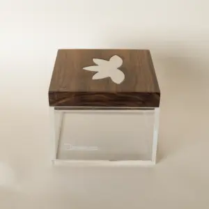 Urouq Leaf Inlay Acrylic Keepsake Box with Walnut Lid – 10 x 10 x 8 cm