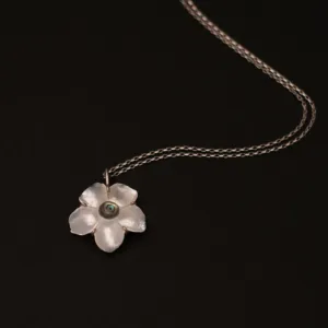Green Cherry Blossom Mother-of-Pearl Abalone Silver Necklace 43 cm