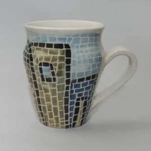 Precision Ceramic Mug - Food-Safe Artisan Craft Design - 9x10x9 cm